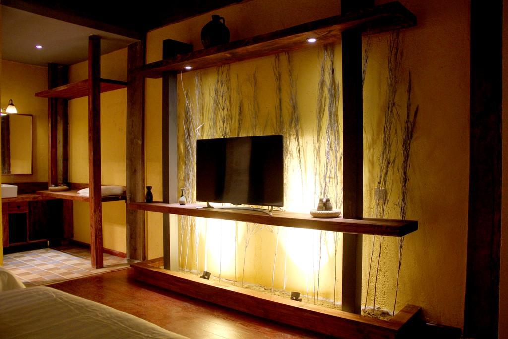 Jiumi Snow Mountain Original Art Hotel Shangri-La Zewnętrze zdjęcie